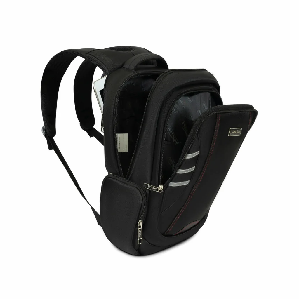 Ảnh tư liệu XBag 03 mở ngăn, có túi hông khóa kéo
