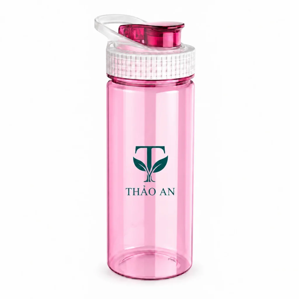 Minh họa nhận diện THẢO AN xanh đậm trên thân bình hồng 500 ml