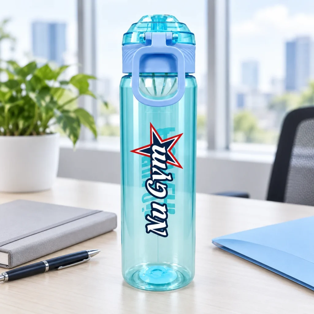 Minh họa bình nước 800 ml xanh mint bên sổ và bút tại bàn