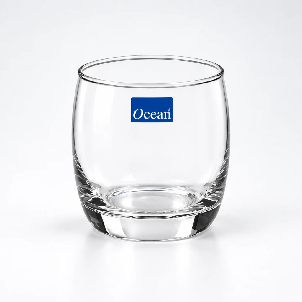 Minh họa một ly Ocean B13009 thân cong nhẹ và đáy tròn dày