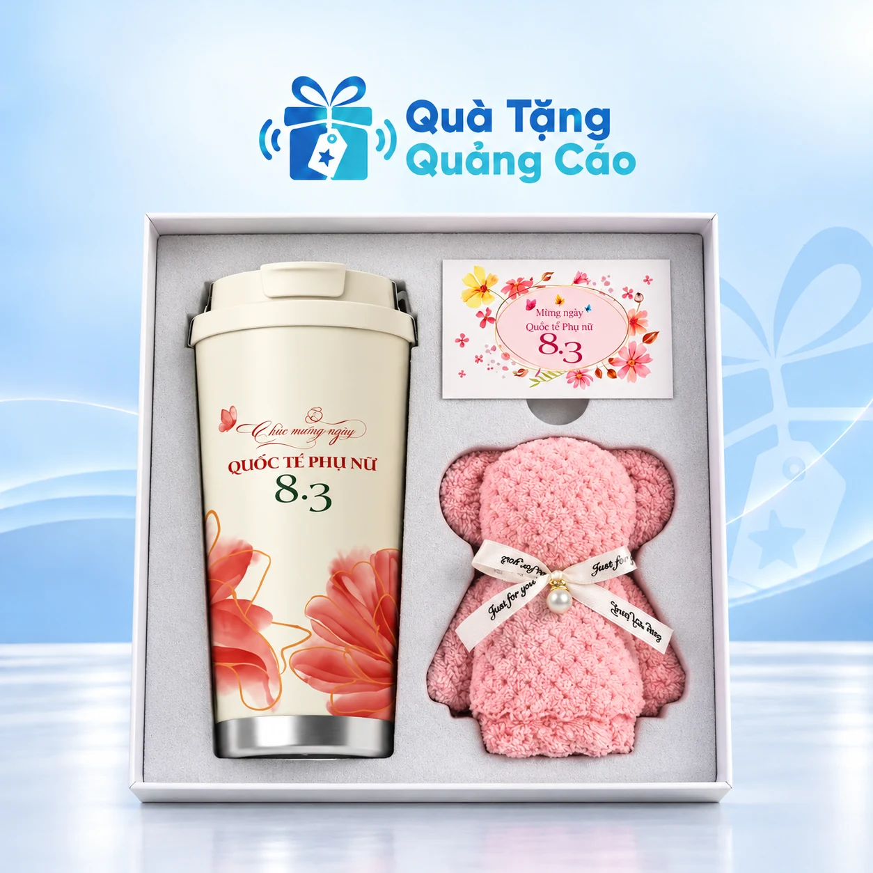 Minh họa cả bộ ly 500ml và khăn gấu hồng trong hộp Minh họa ly kem hoa đỏ, khăn gấu hồng và thiệp trong hộp chia ô trên nền thương hiệu