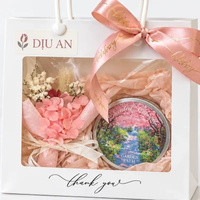 Minh họa tem nhận diện DỊU AN ở phần trắng phía trên ô trong suốt của túi