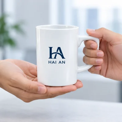 Minh họa trao cốc GPC-LSV in logo HAI AN