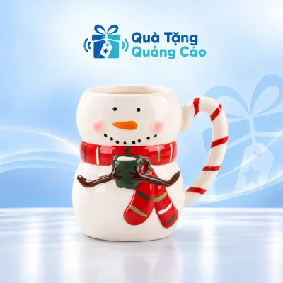 Cốc sứ Noel người tuyết 500 ml trên nền Quà Tặng Quảng Cáo