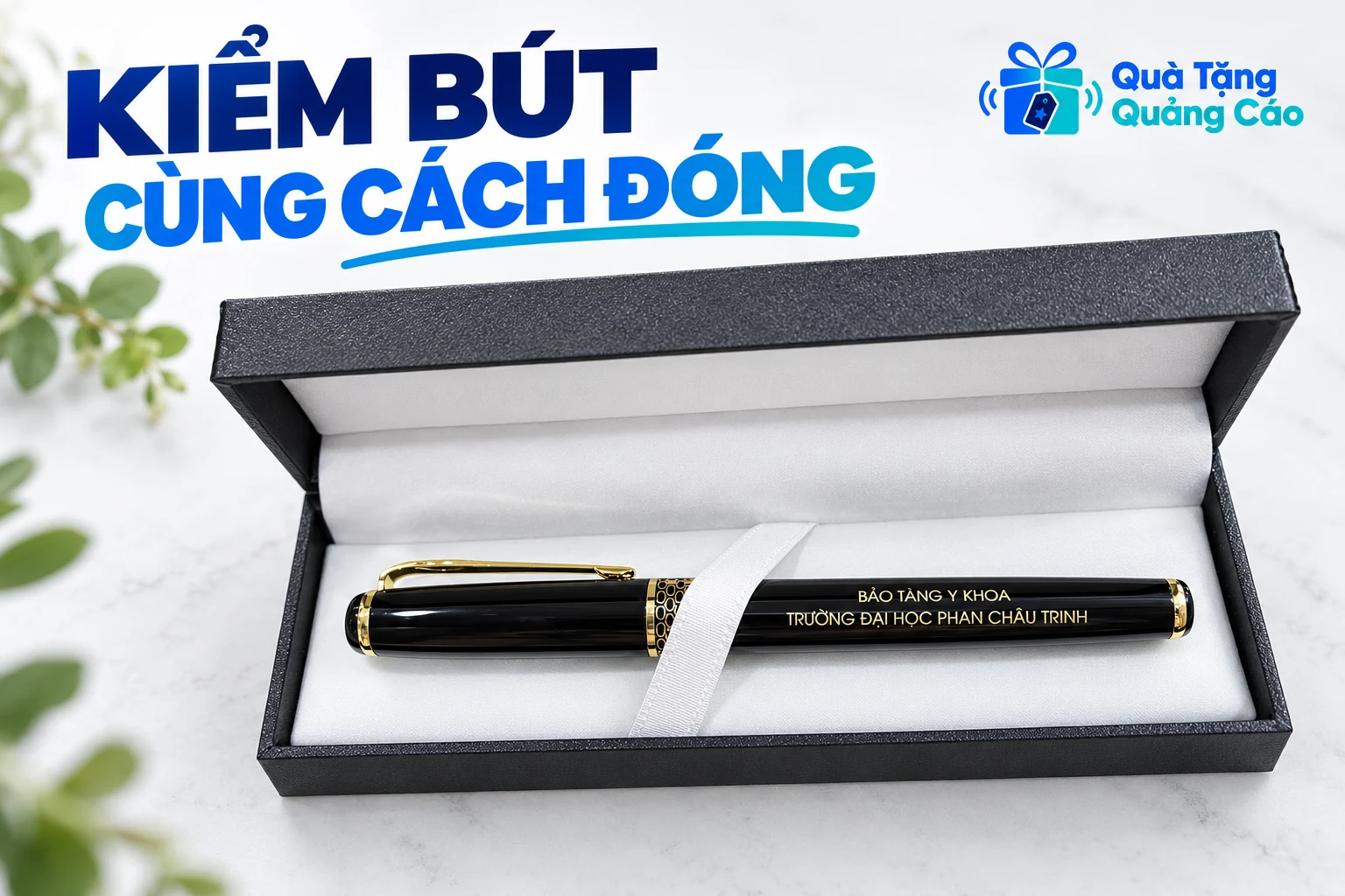 Bút đen mang nội dung Bảo tàng Y khoa trong hộp đen lót trắng theo ảnh nguồn