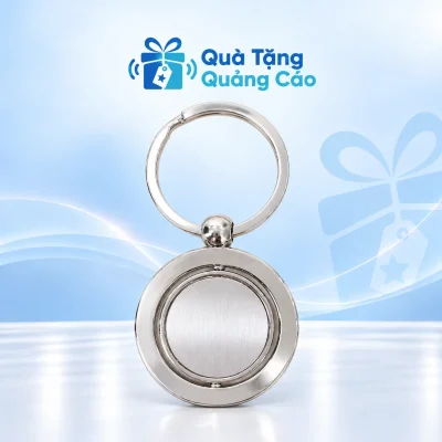 Móc khóa kim loại tròn viền bạc trên nền Quà Tặng Quảng Cáo