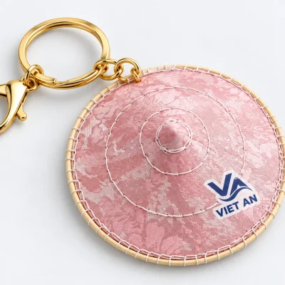 Mô phỏng tem VIET AN trên nón gấm hồng