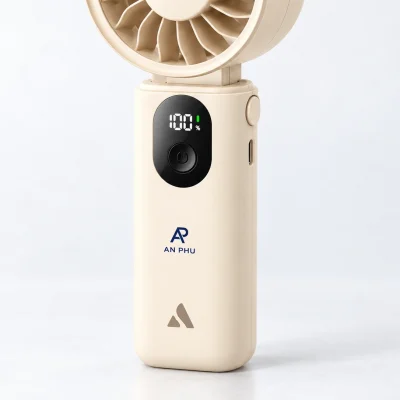 Mô phỏng logo AN PHU nhỏ trên tay cầm quạt PE02