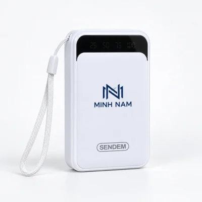 Mô phỏng monogram MN và chữ MINH NAM trên thân trắng SENDEM P300, giữ rõ logo hãng