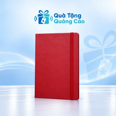 Sổ SD50 A5 đỏ dây chun trên nền Quà Tặng Quảng Cáo